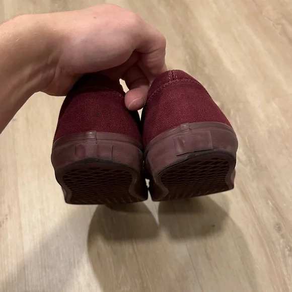 Vans Classics Men’s 11 Men's Burgundy Canvas Shoes - Picture 5 of 6